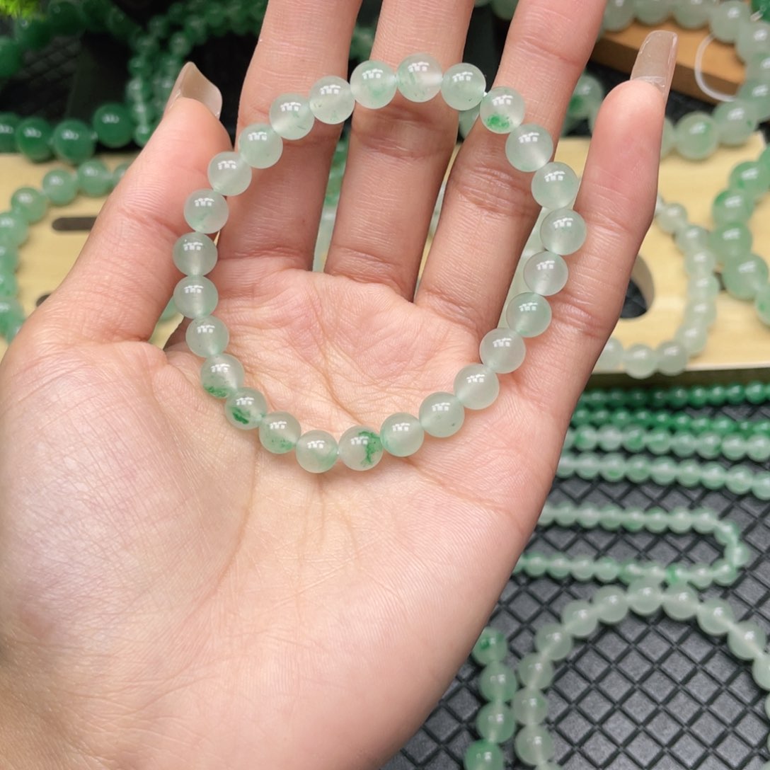 石英质玉手串未镶嵌