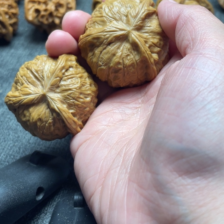 乔***手工三棱南瓜墩三棱