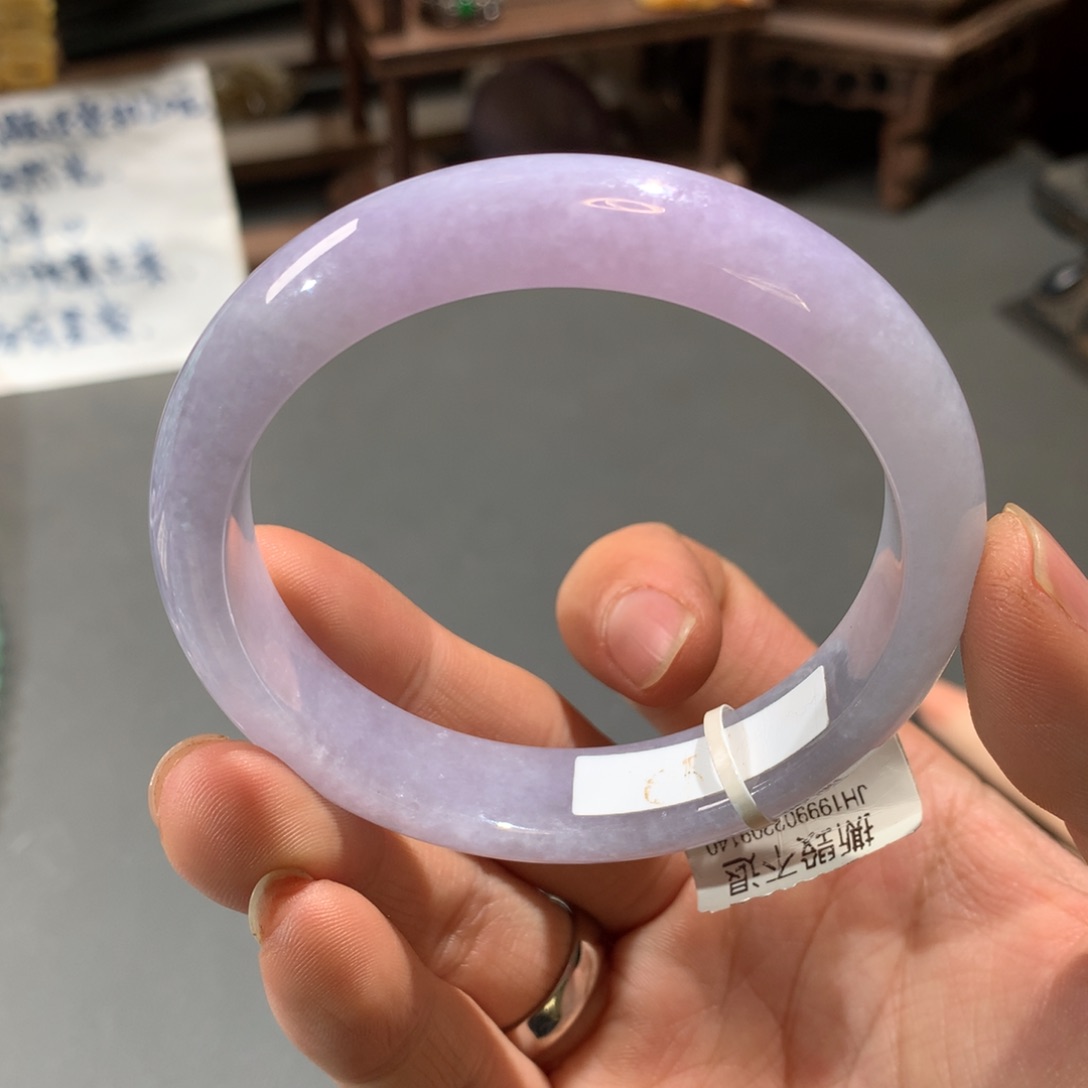 翡翠手镯未镶嵌57.5圈口