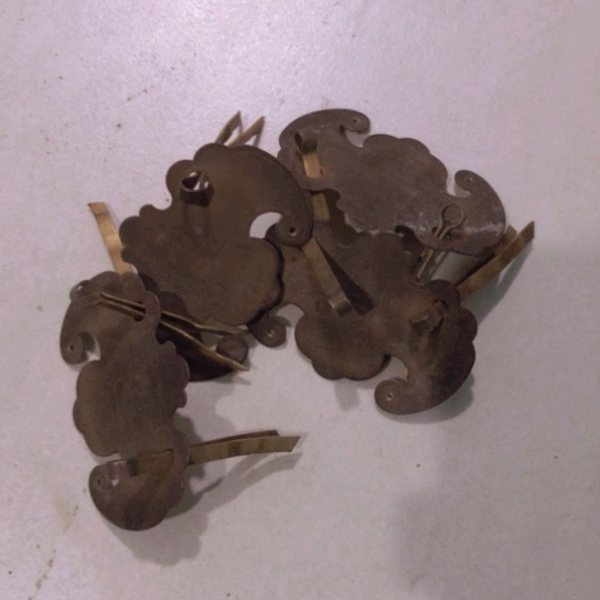 X***杏闪电购铜摆件工艺品