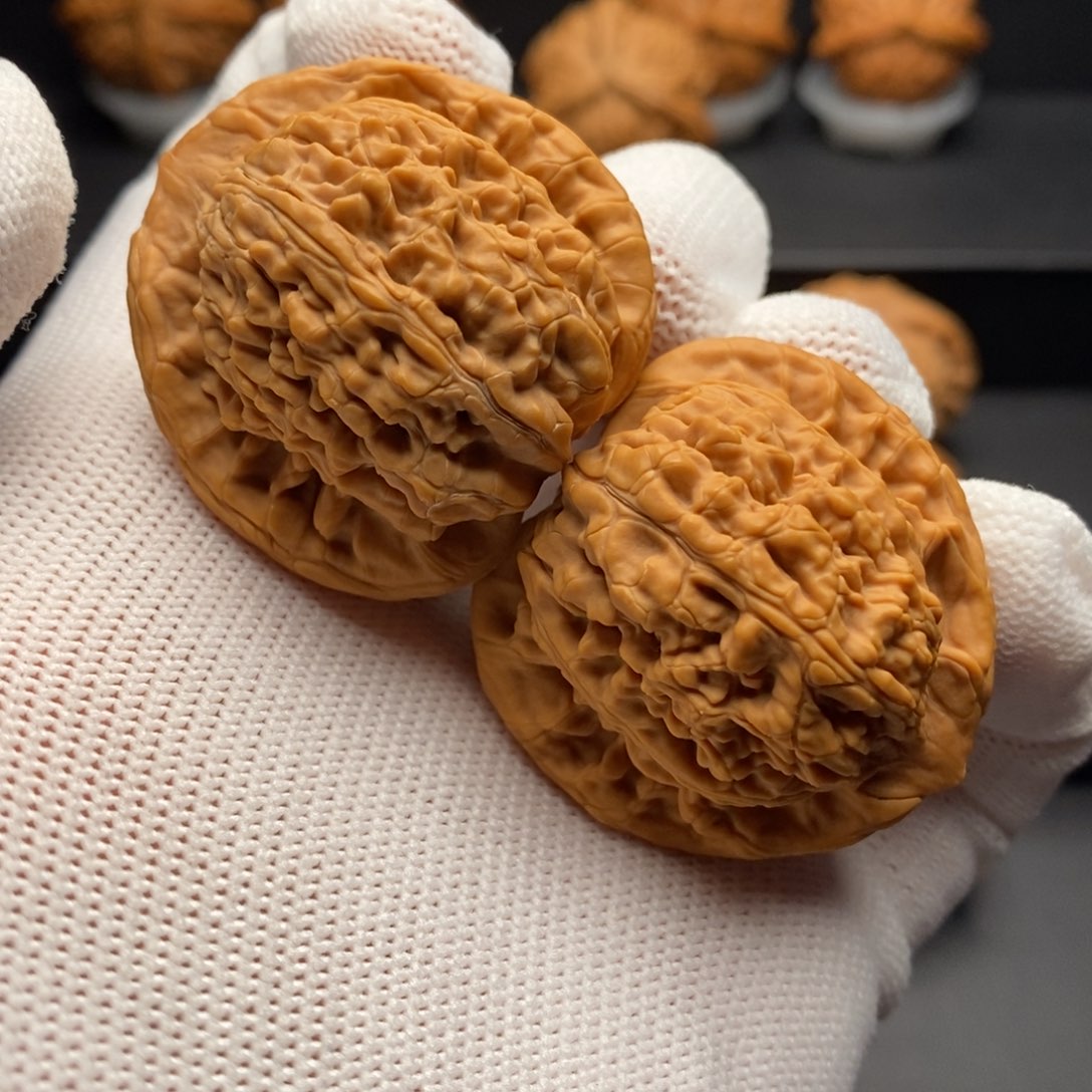 文玩核桃把件39尺九山顶望月