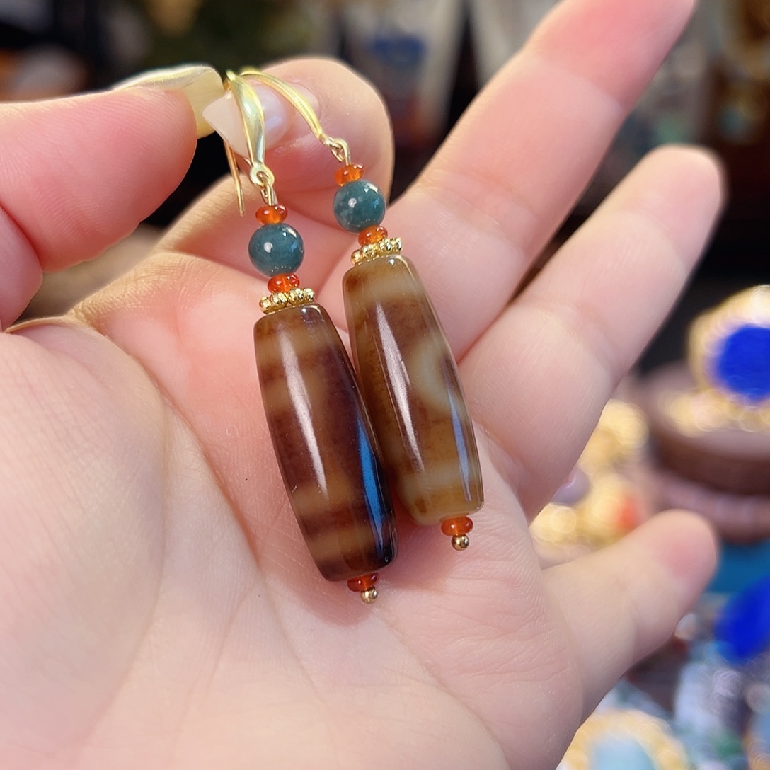 玛瑙未镶嵌挂件耳环