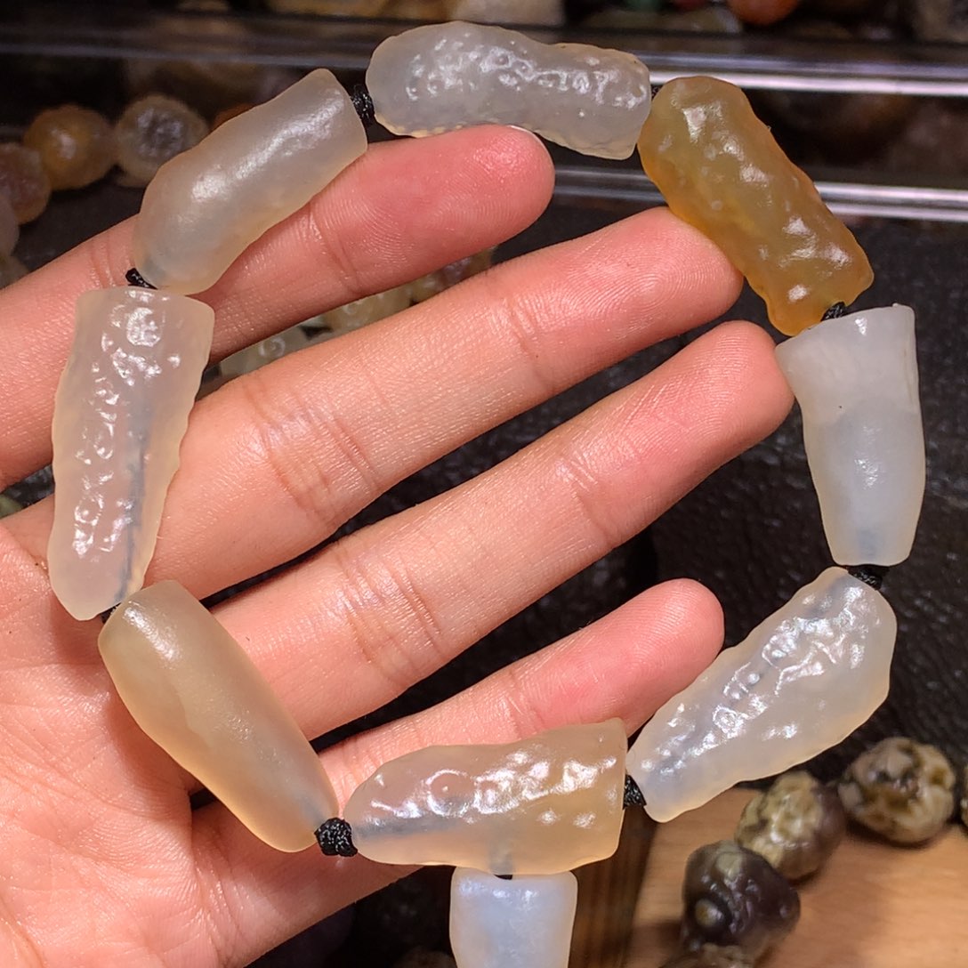 未镶嵌玛瑙/玉髓珠宝半成品花***6