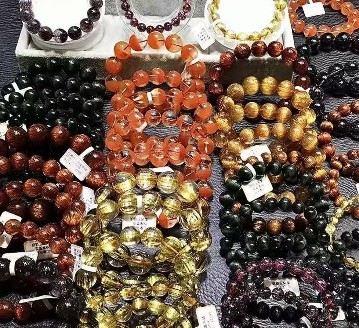 可塘天然水晶批发直播间