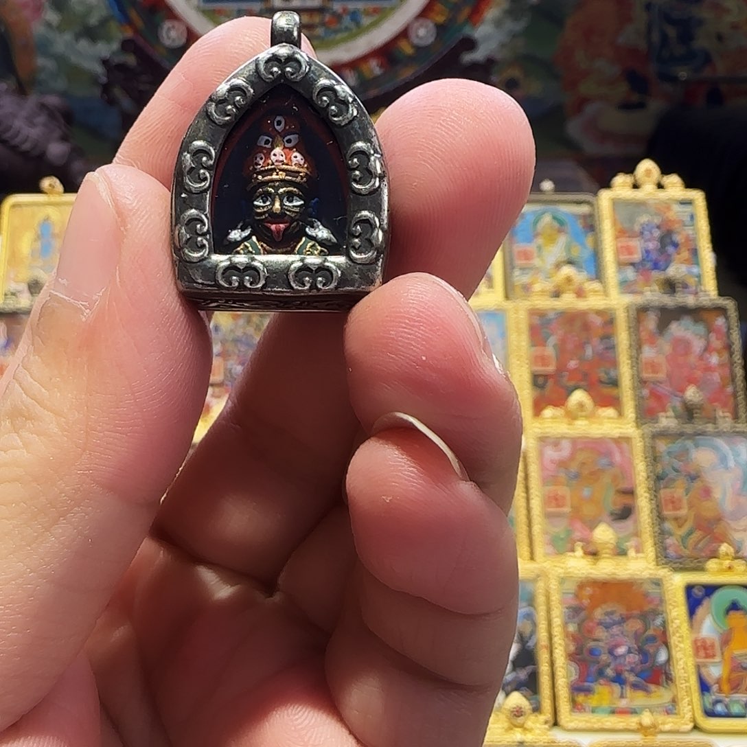 装裱画扎基拉姆擦擦一个