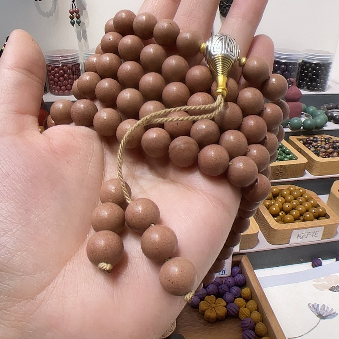 闲***姨泥塑白龙涎1.0的108子