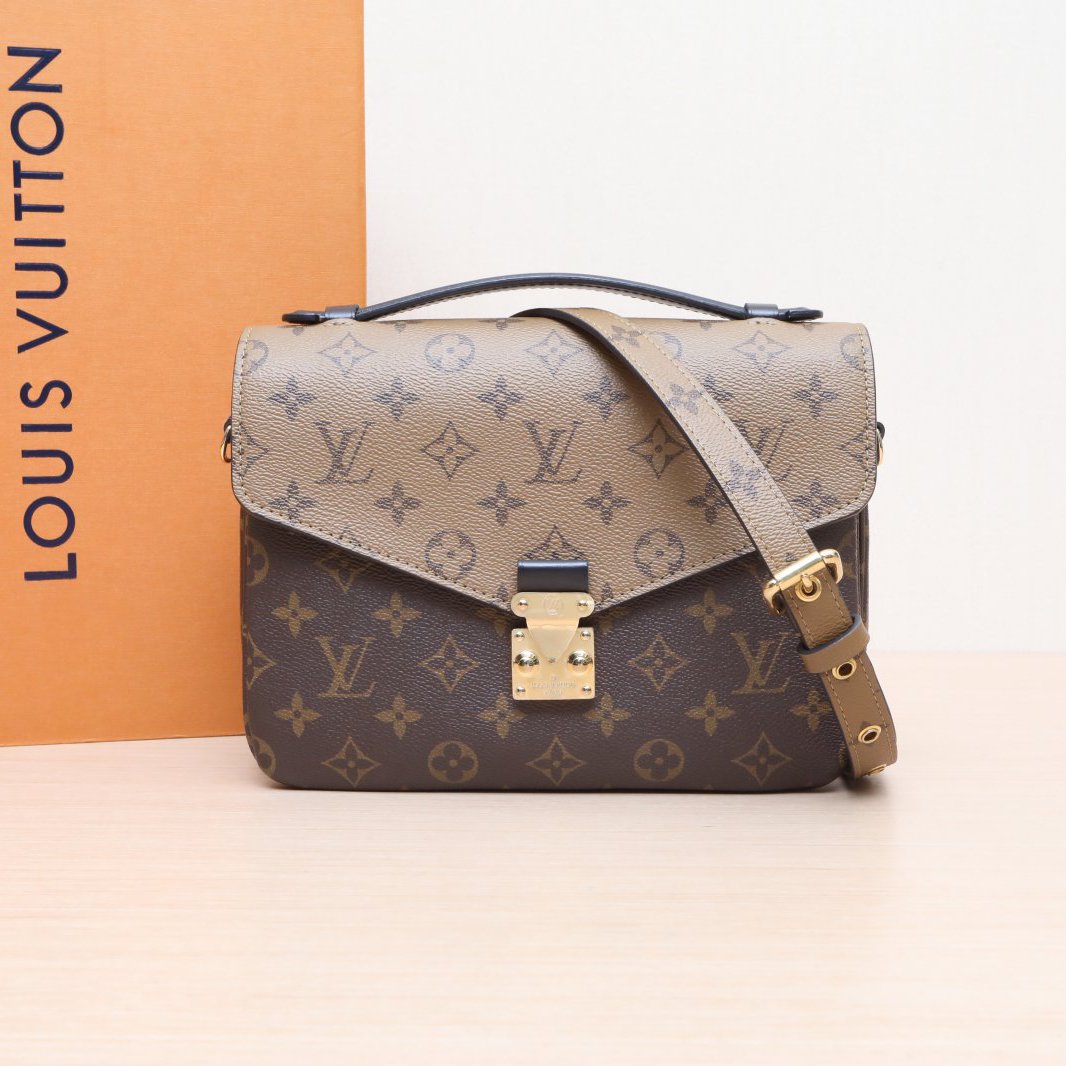 95新 LouisVuitton/路易威登 单肩包 邮差包 拼色 芯片P205226967
