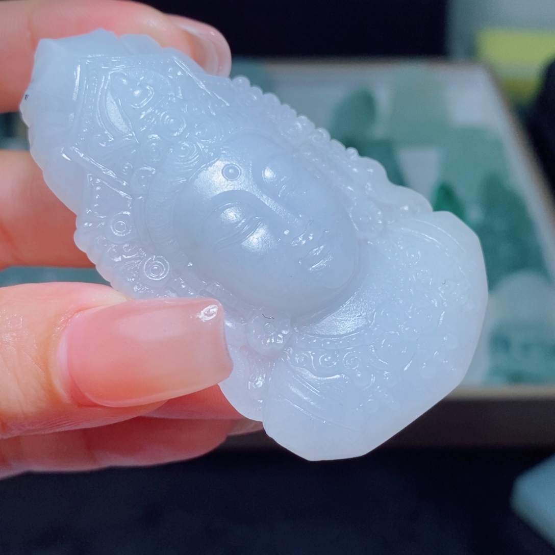 未镶嵌吊坠定制翡翠