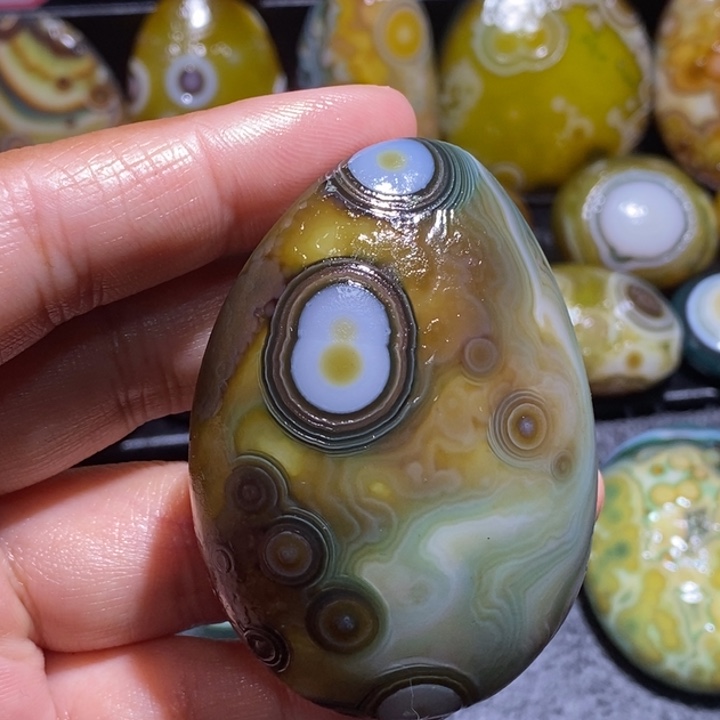 玛瑙/玉髓未镶嵌珠宝半成品146