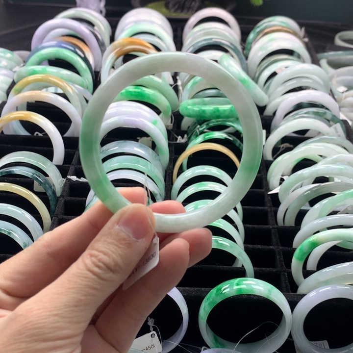 翡翠手镯未镶嵌小****4翡翠