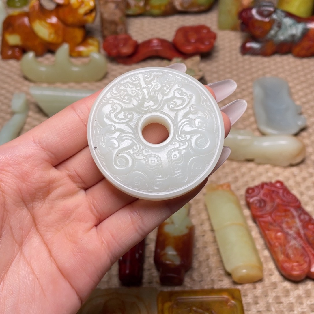 白玉菩提吊坠白玉菩提白玉菩提摆件