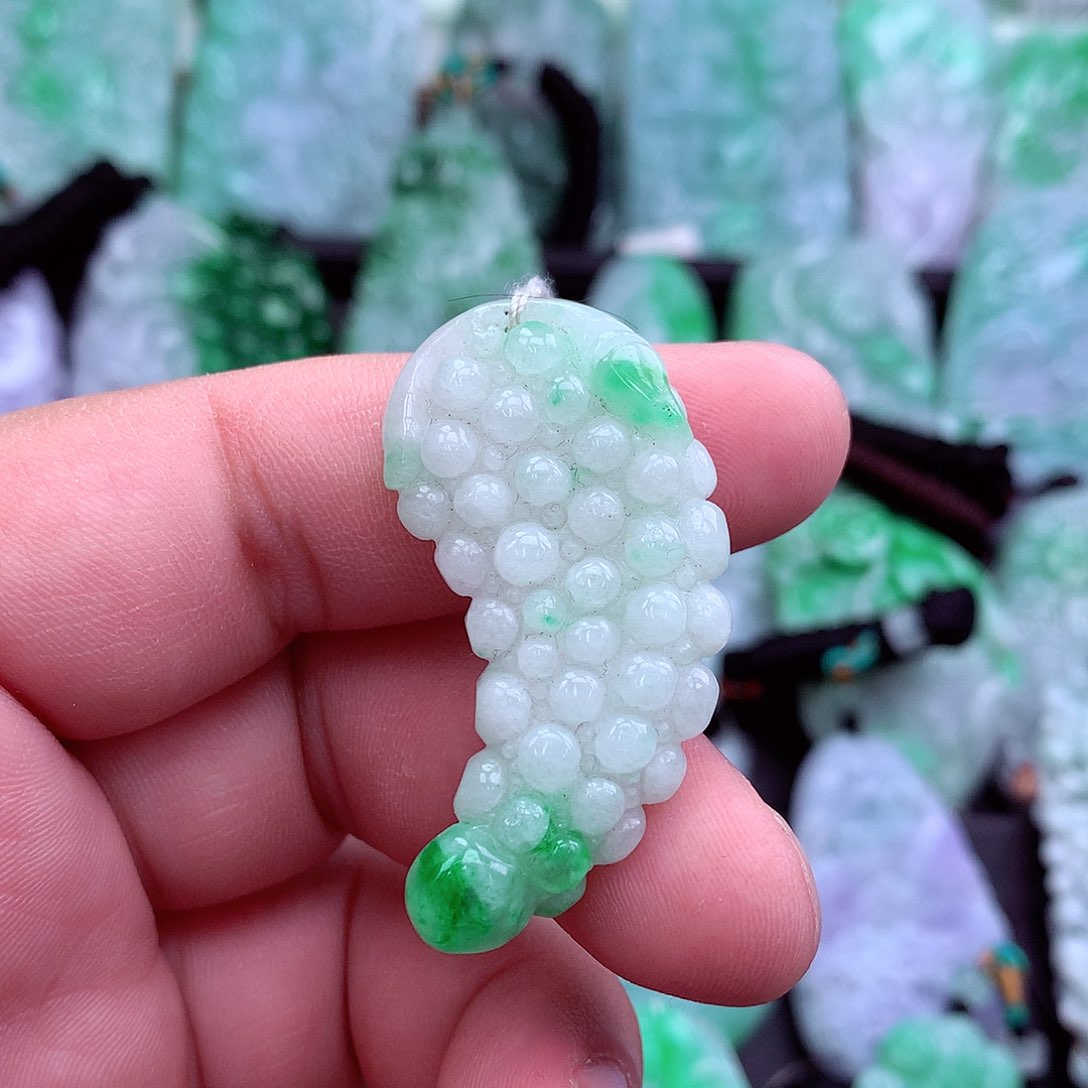 翡翠吊坠(不含链)未镶嵌