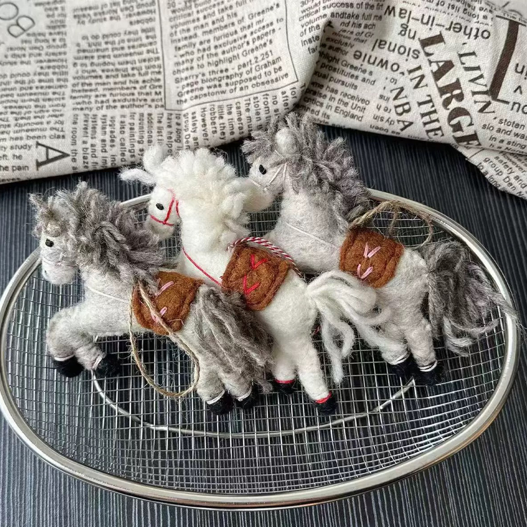 【主推】羊毛毛毡可爱风手工简约风包挂件便携款