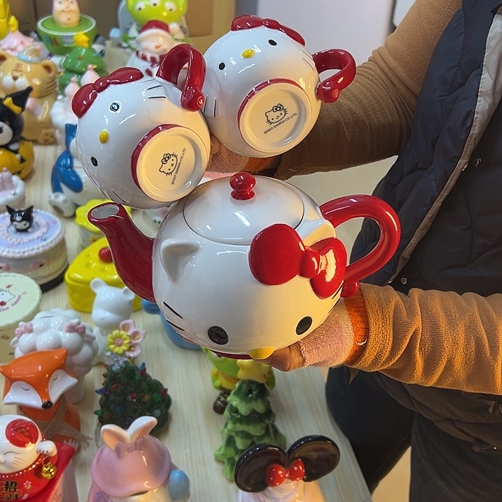 摆件陶瓷等行业的产品出口到世界