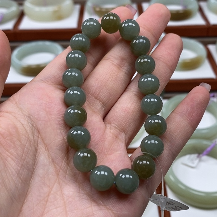 和田玉手串未镶嵌