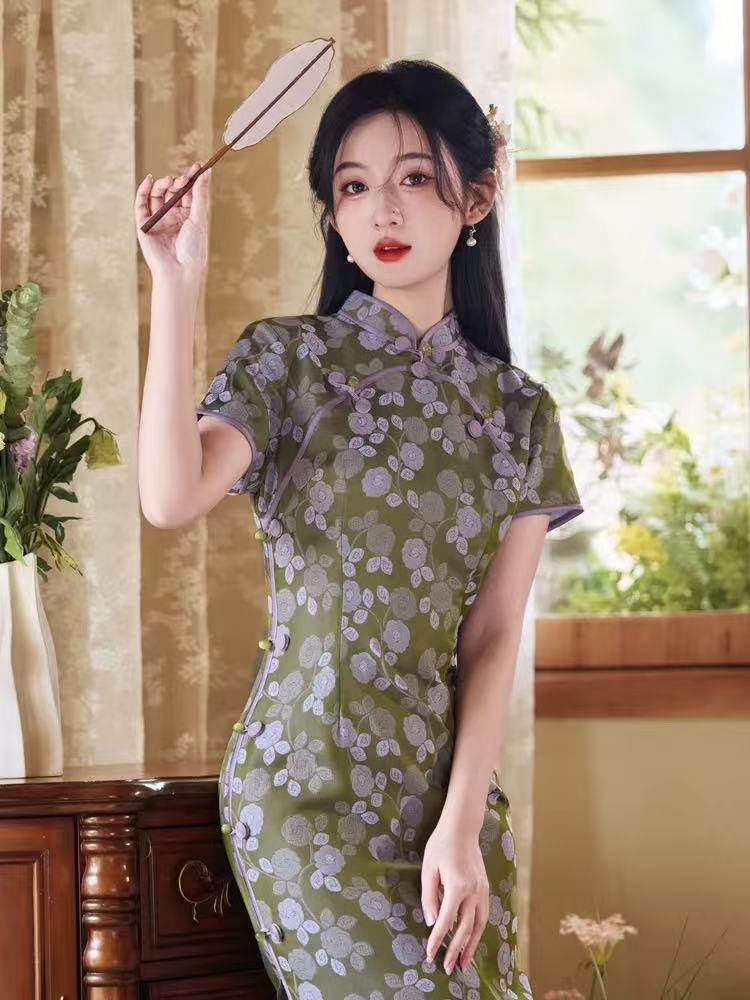 1055 【花之韵】 绿色 圆扣 美玲襟 旗袍