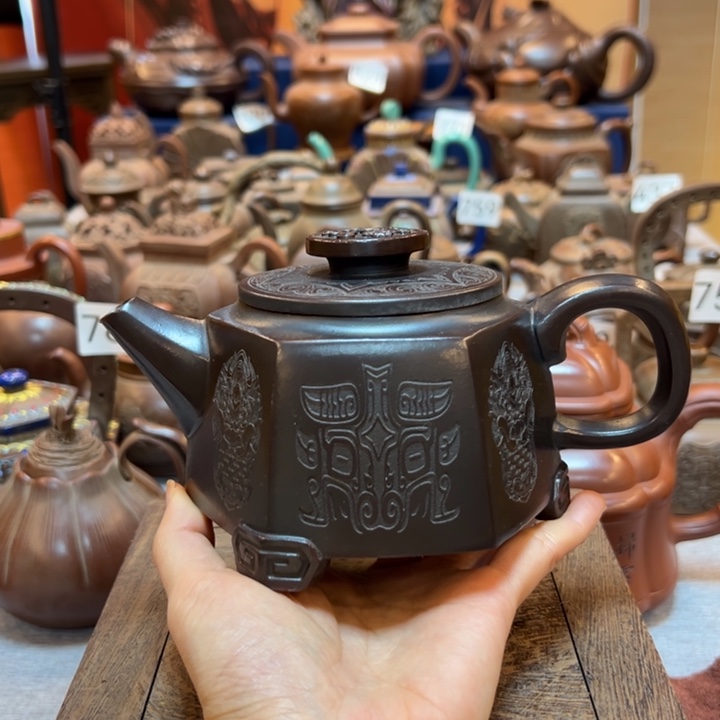 紫砂壶等艺术精品