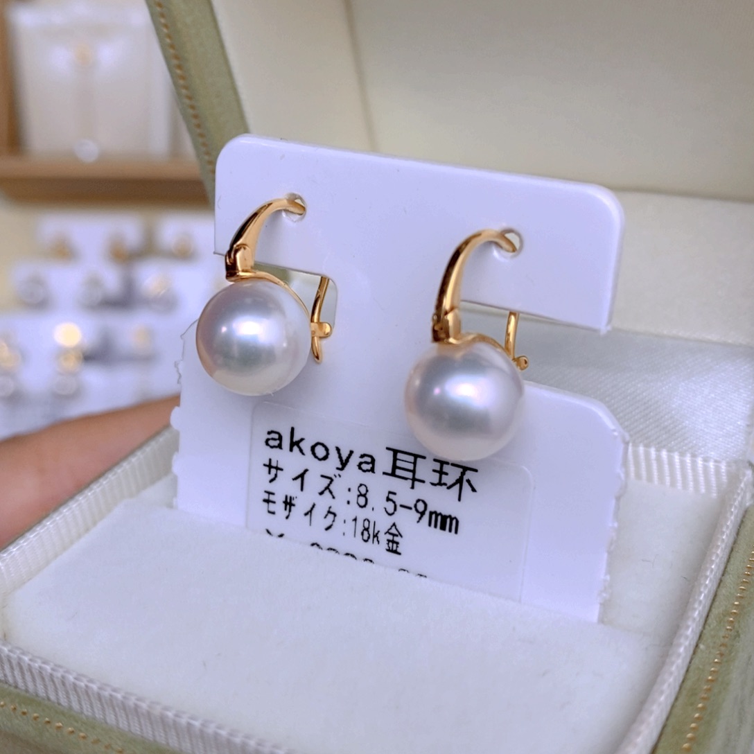 海水珍珠耳饰18K金镶嵌