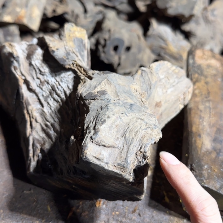 把件贡木?****?谢谢龙哥