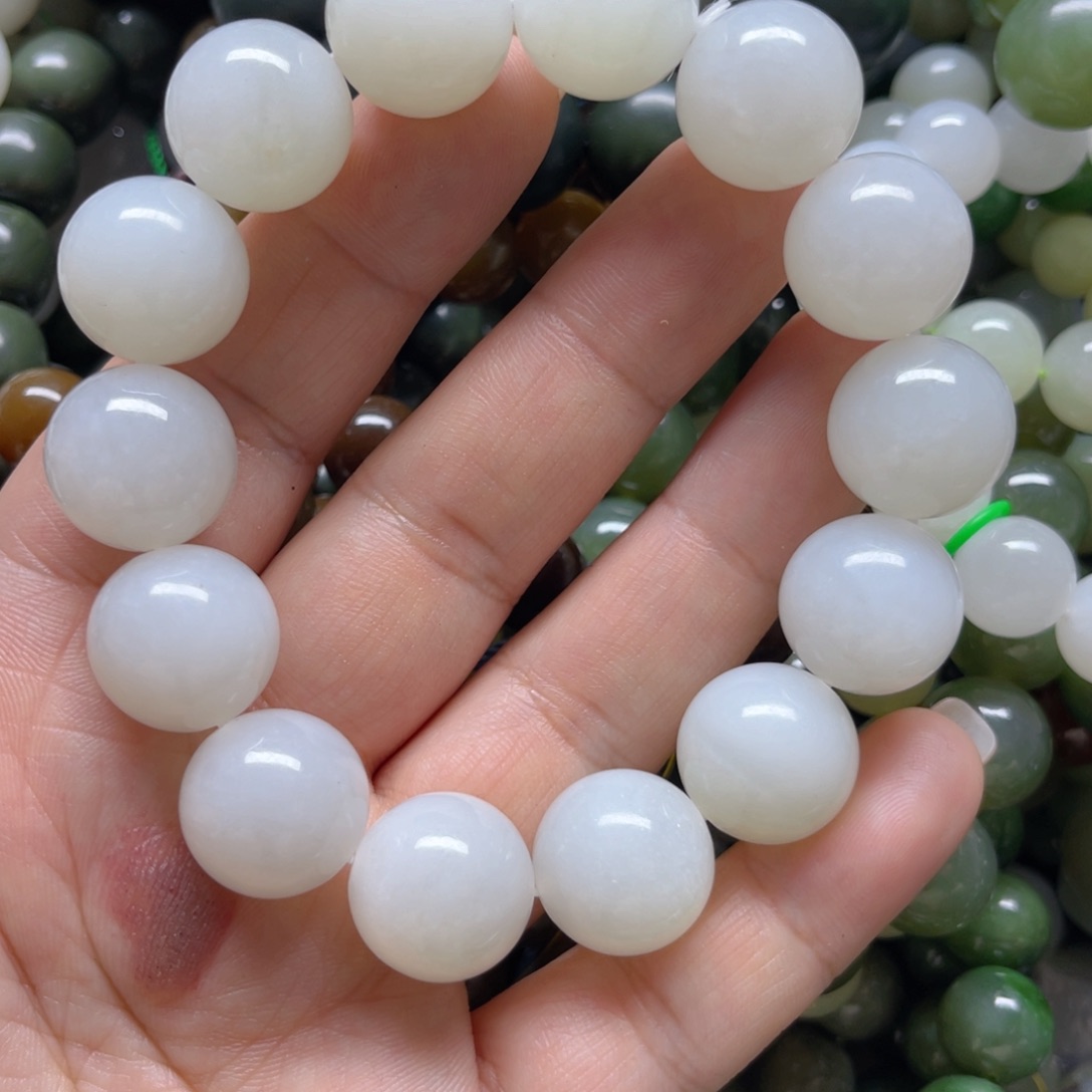 和田玉手链未镶嵌