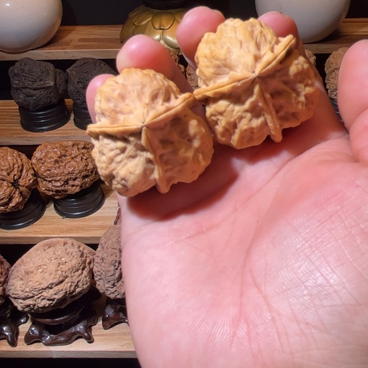 文玩核桃吊坠滇西47