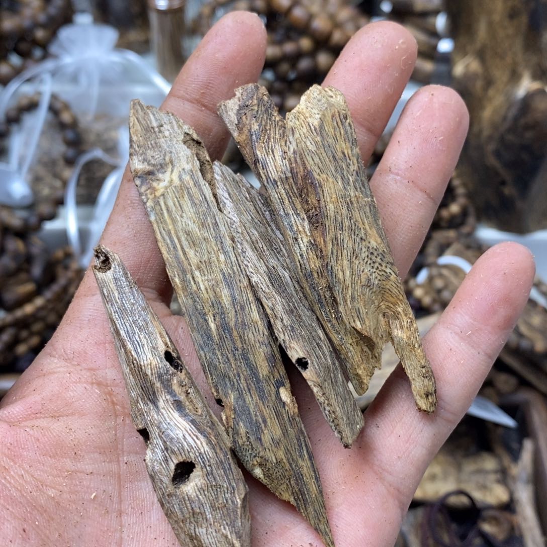 沉香沉香碎屑16.3克