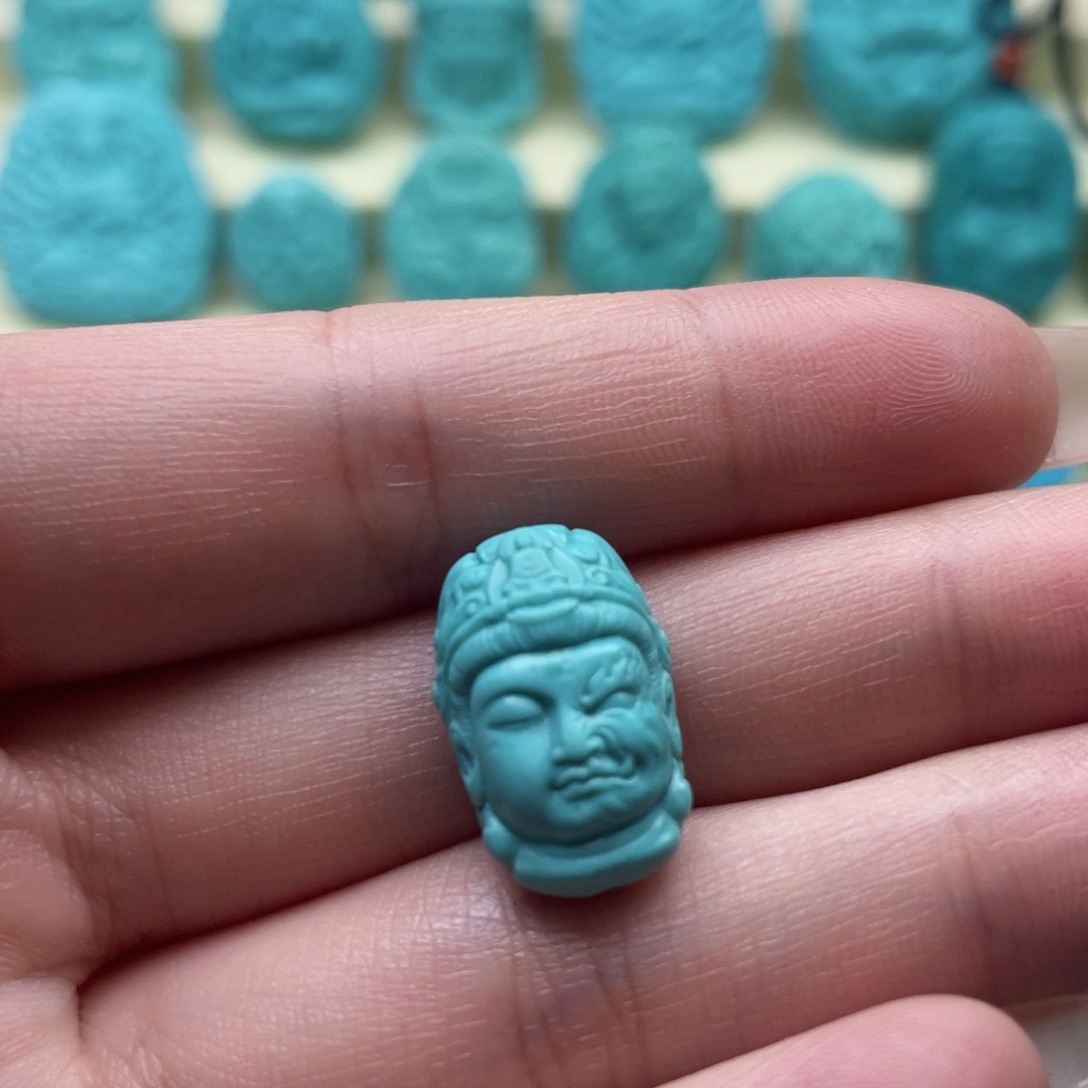 绿松石雕刻未镶嵌
