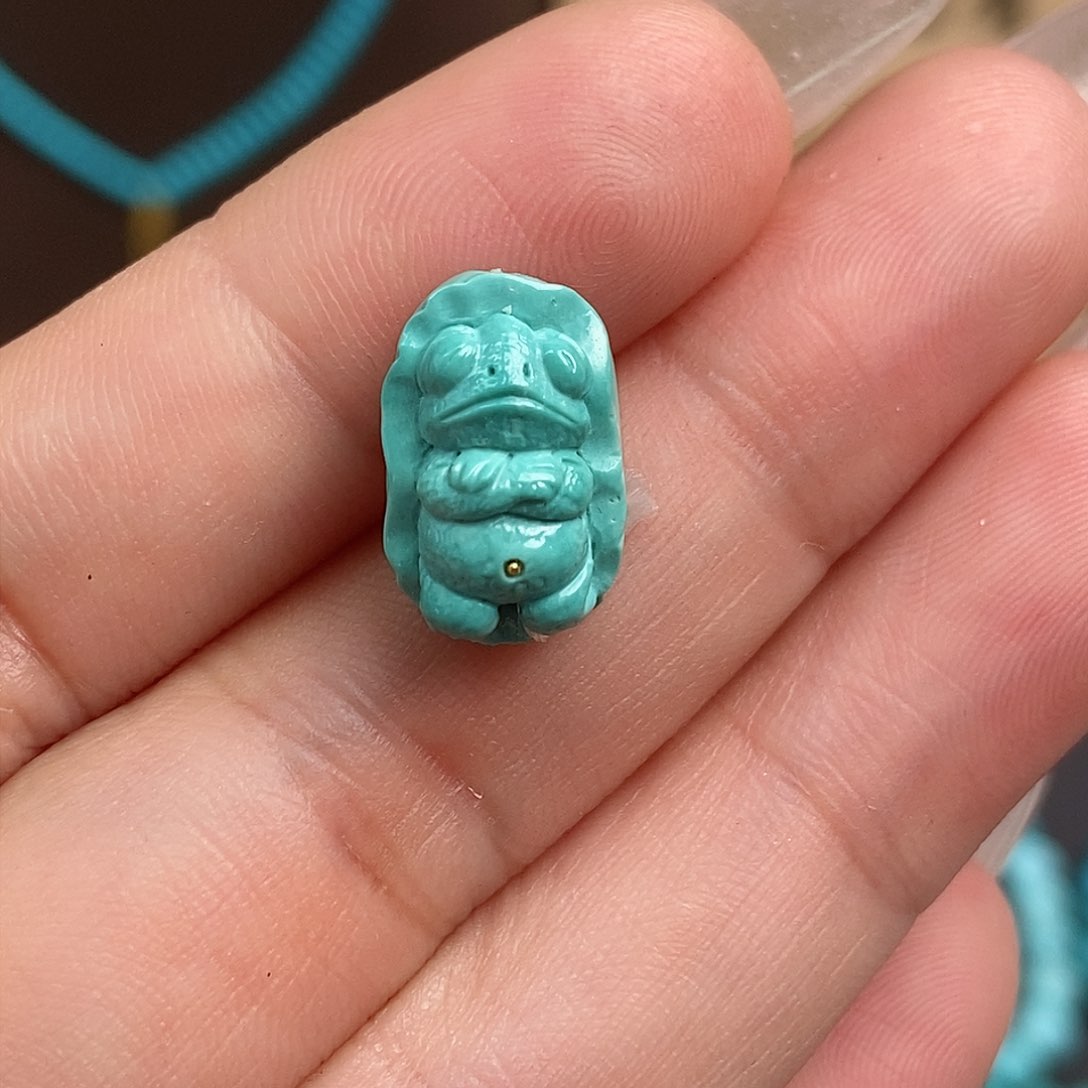 绿松石雕刻未镶嵌