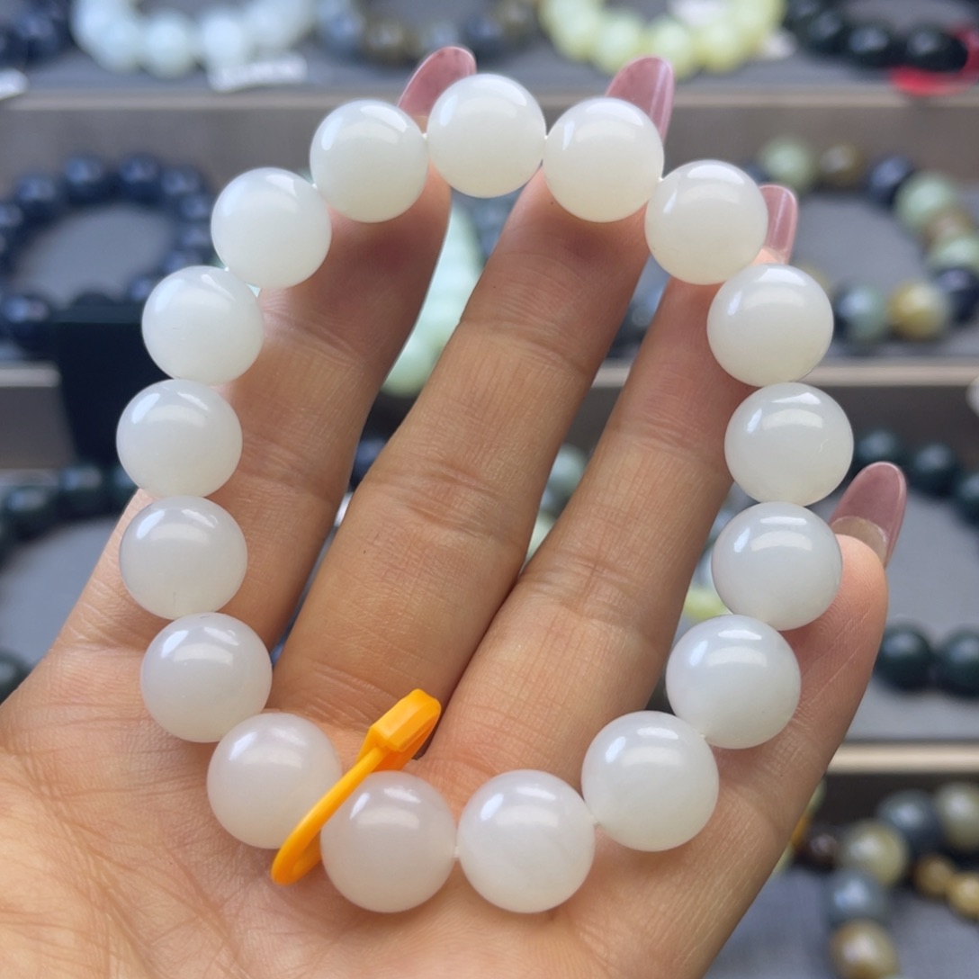 手链未镶嵌和田玉