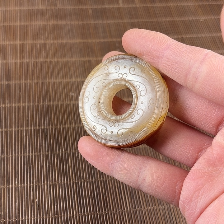 哎***呵和田玉未镶嵌挂件