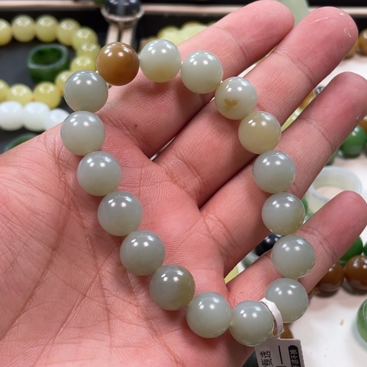 未镶嵌手串和田玉