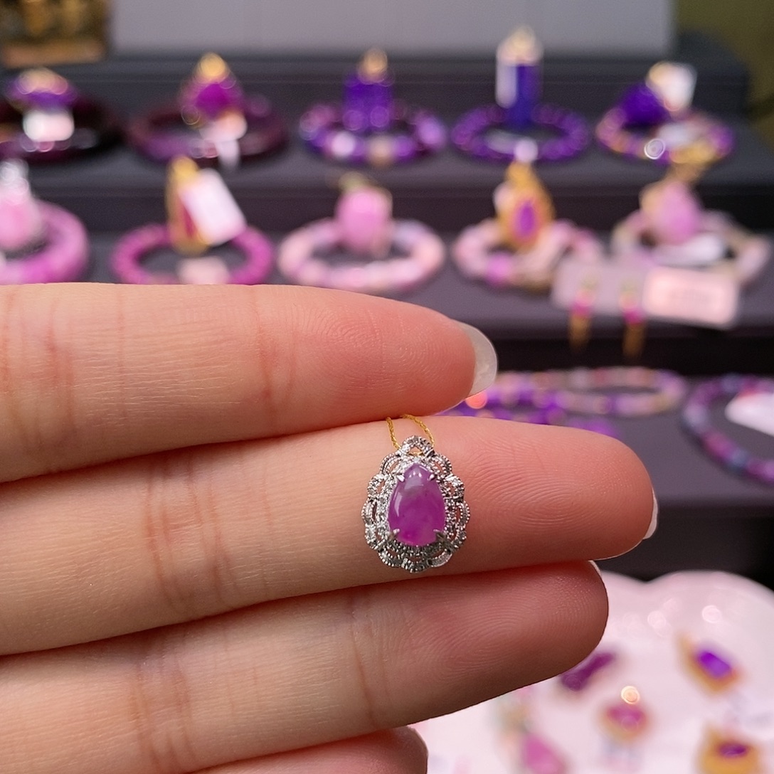 苏纪石（舒俱来）18K金镶嵌吊坠(不含链)