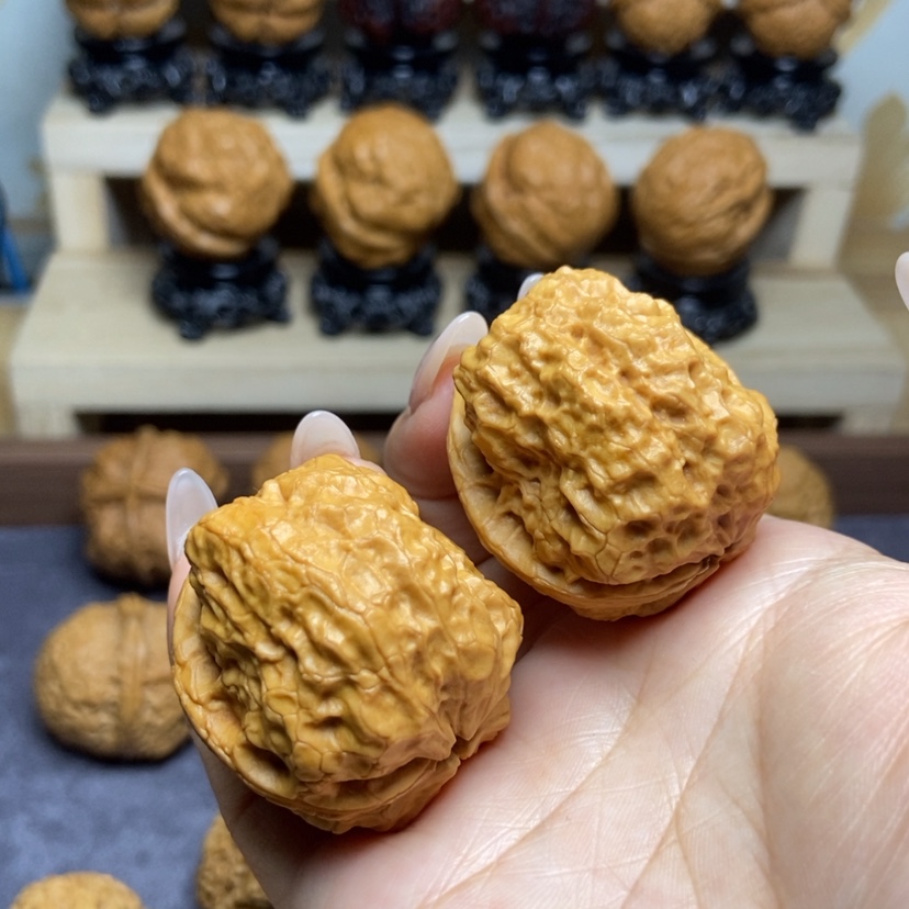 【闪购商品】桃核吊坠8…………41mm