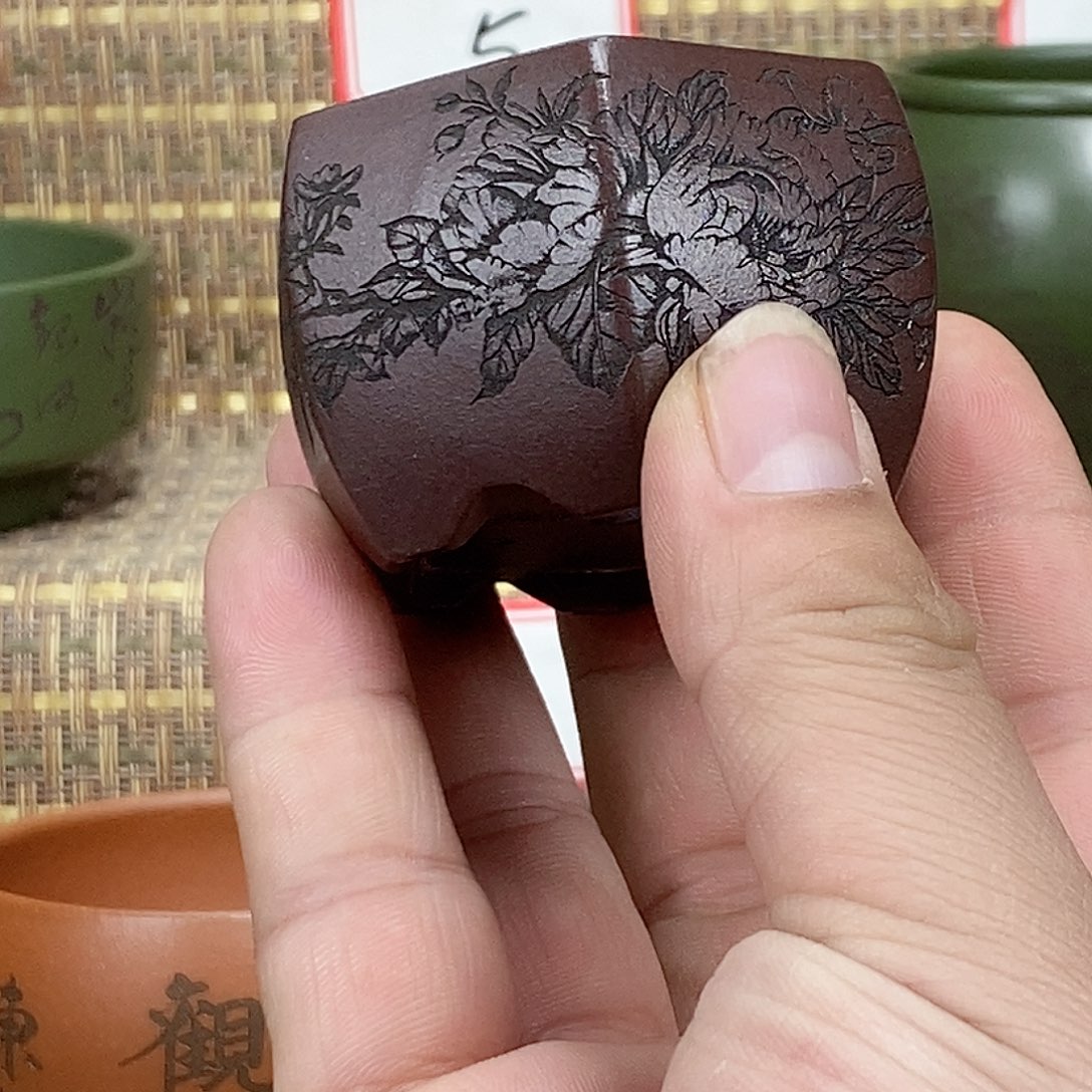 紫砂花盆我在等一