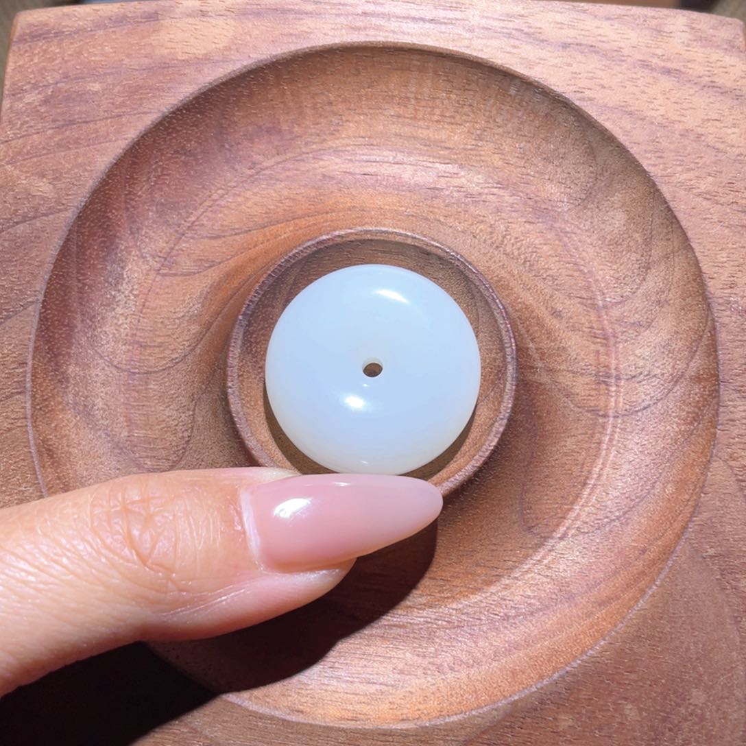 未镶嵌手链和田玉阿****主卡26.5