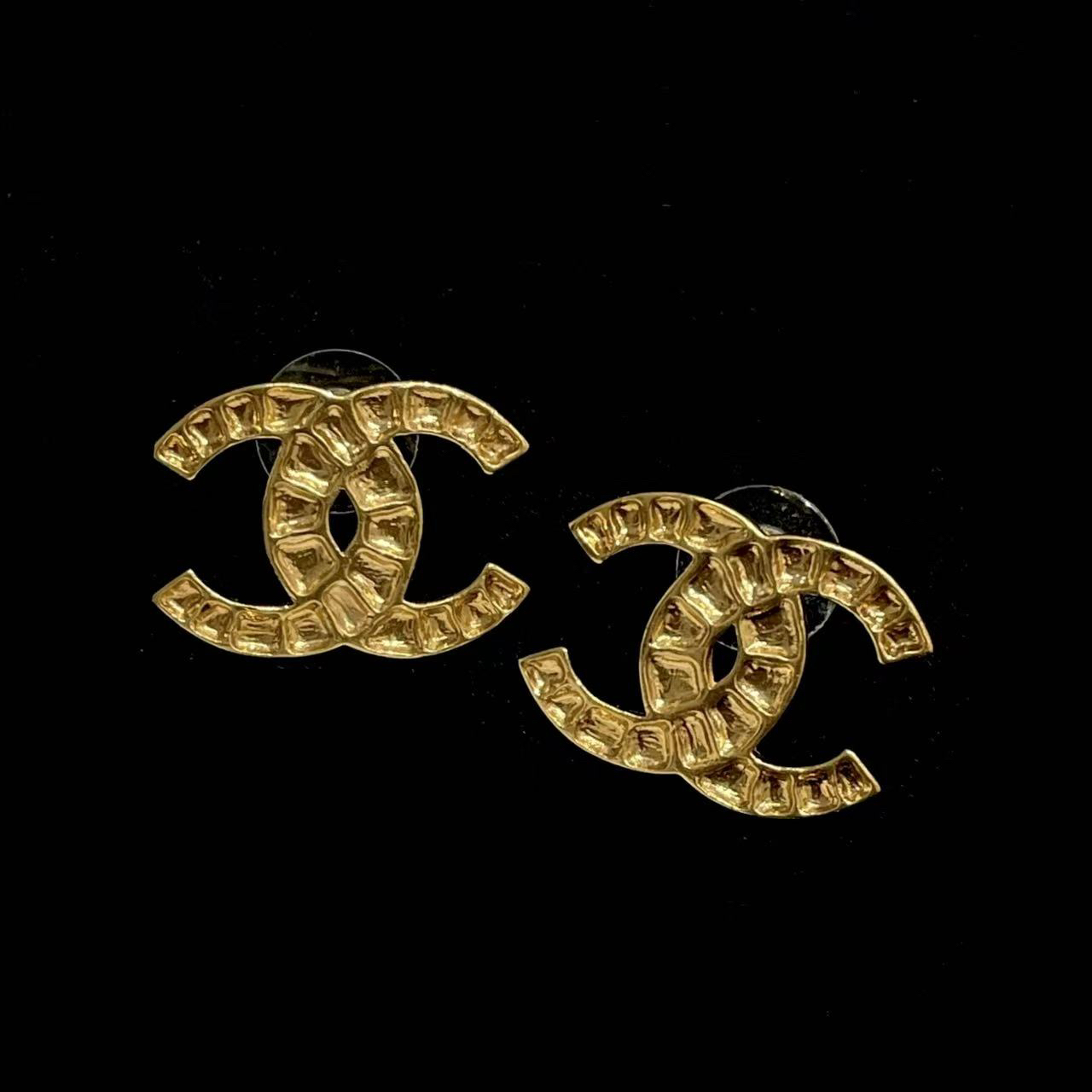 95新 Chanel/香奈儿 19A埃及系列金色双C耳钉 46042133