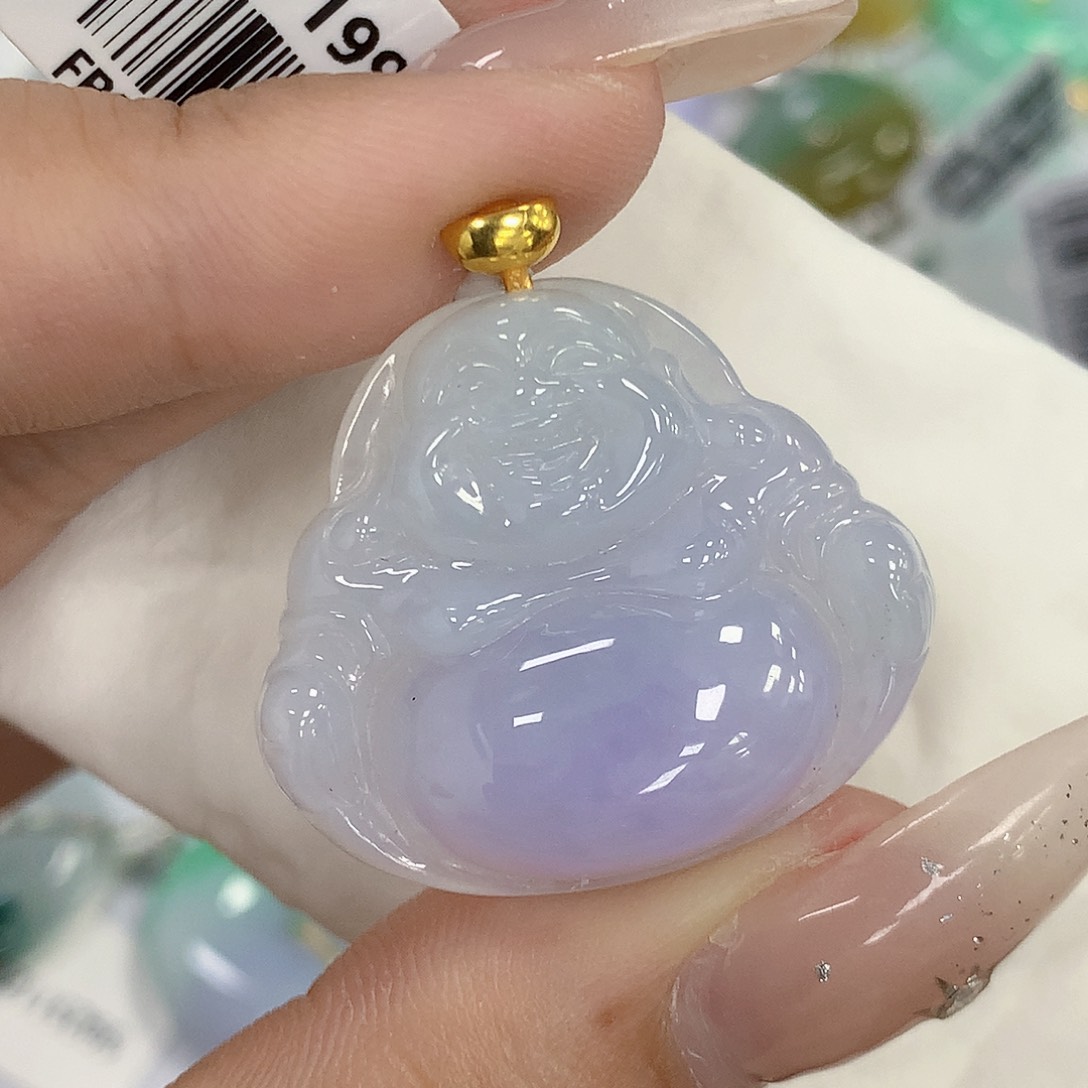 颈饰18K金镶嵌翡翠