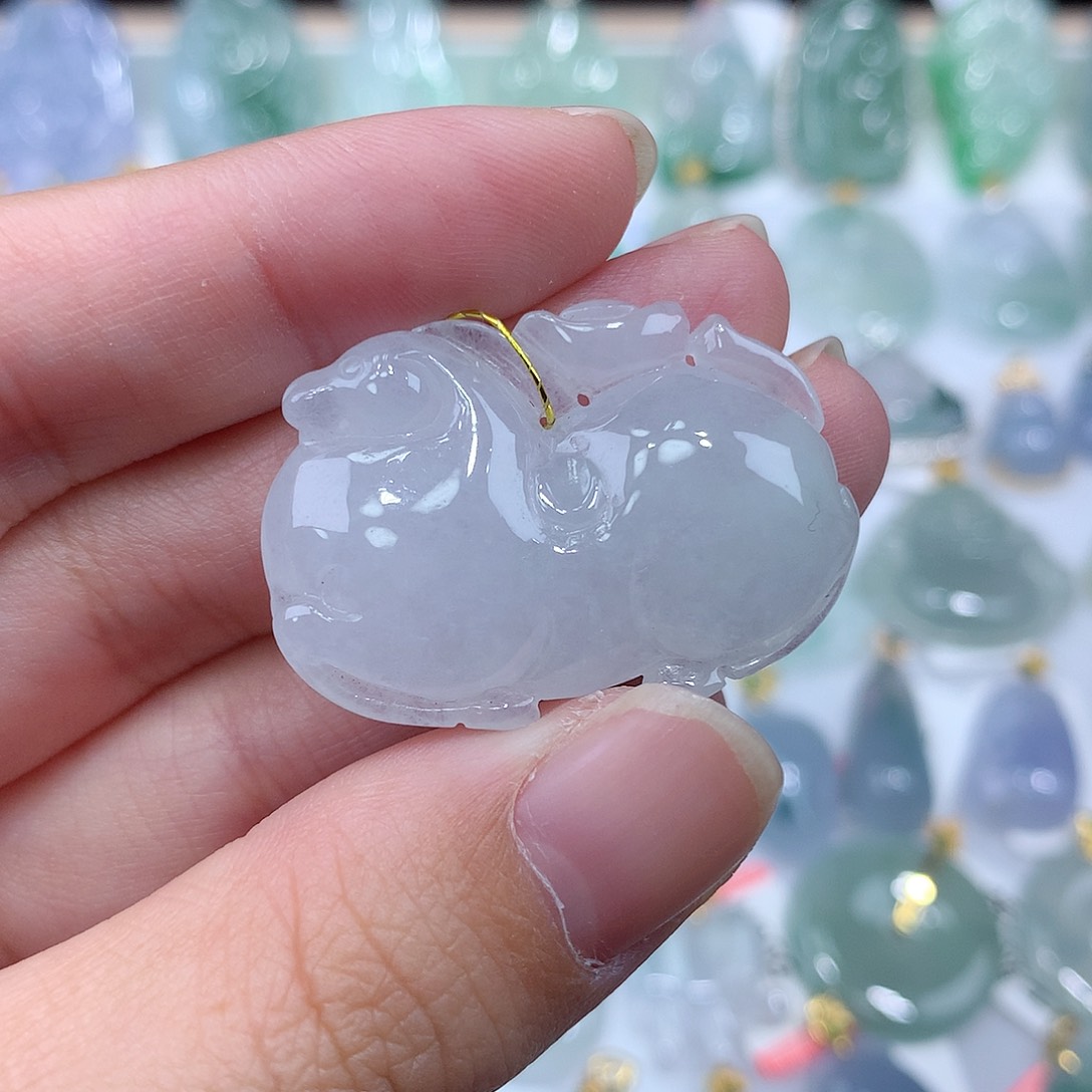 翡翠颈饰未镶嵌马