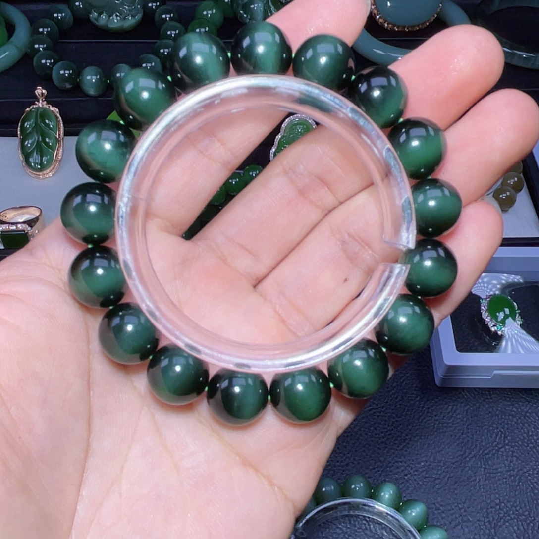 和田玉（糖玉）未镶嵌手链