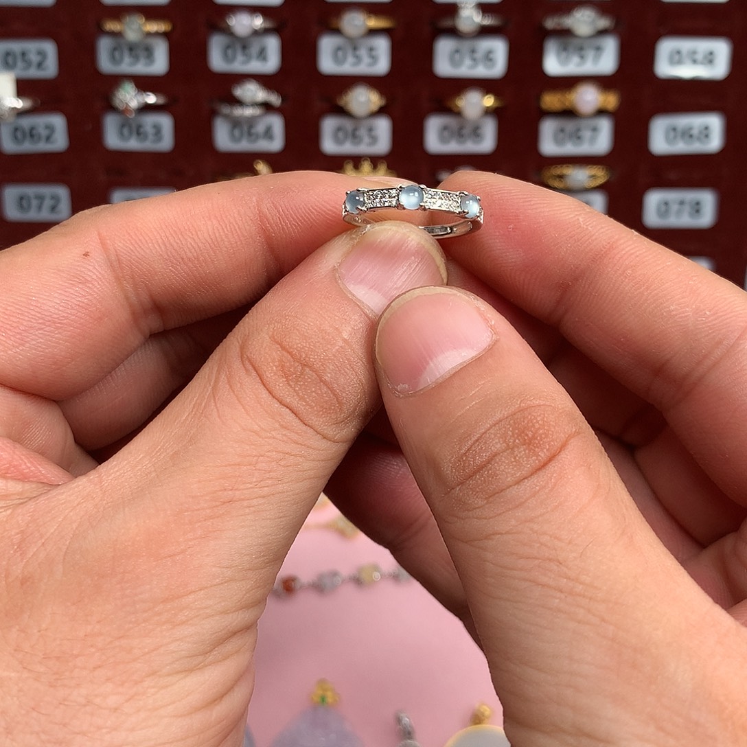 戚****翡翠银S925镶嵌戒指16