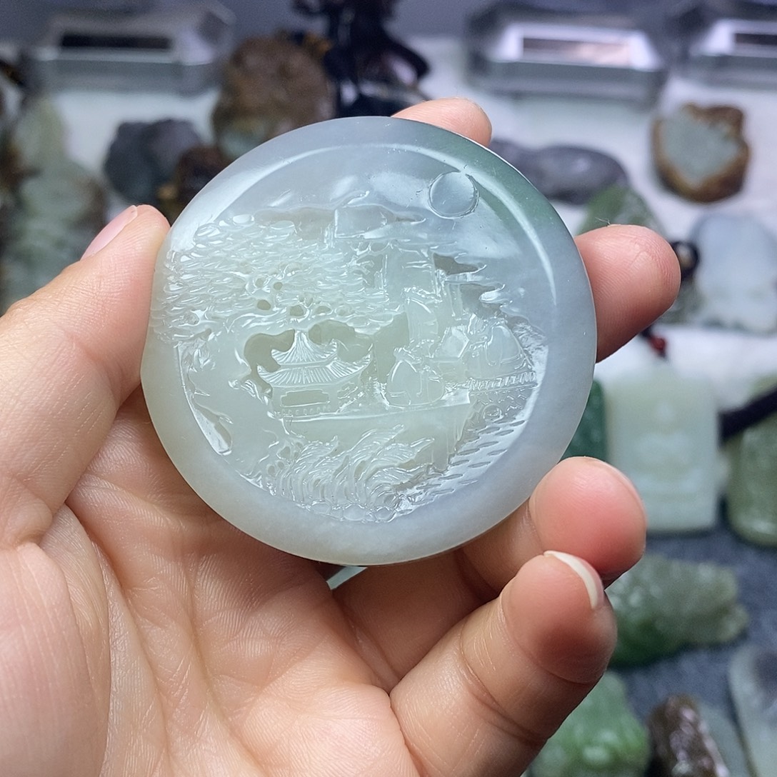 和田玉未镶嵌颈饰