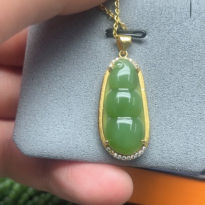 和田玉（碧玉）吊坠(不含链)银S925镶嵌雪****好