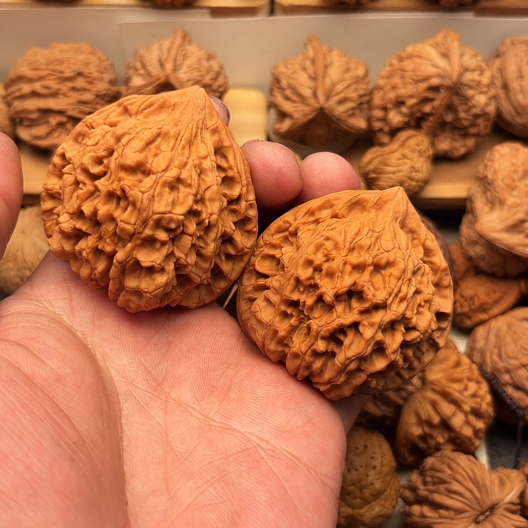 合***乐文玩核桃吊坠官帽