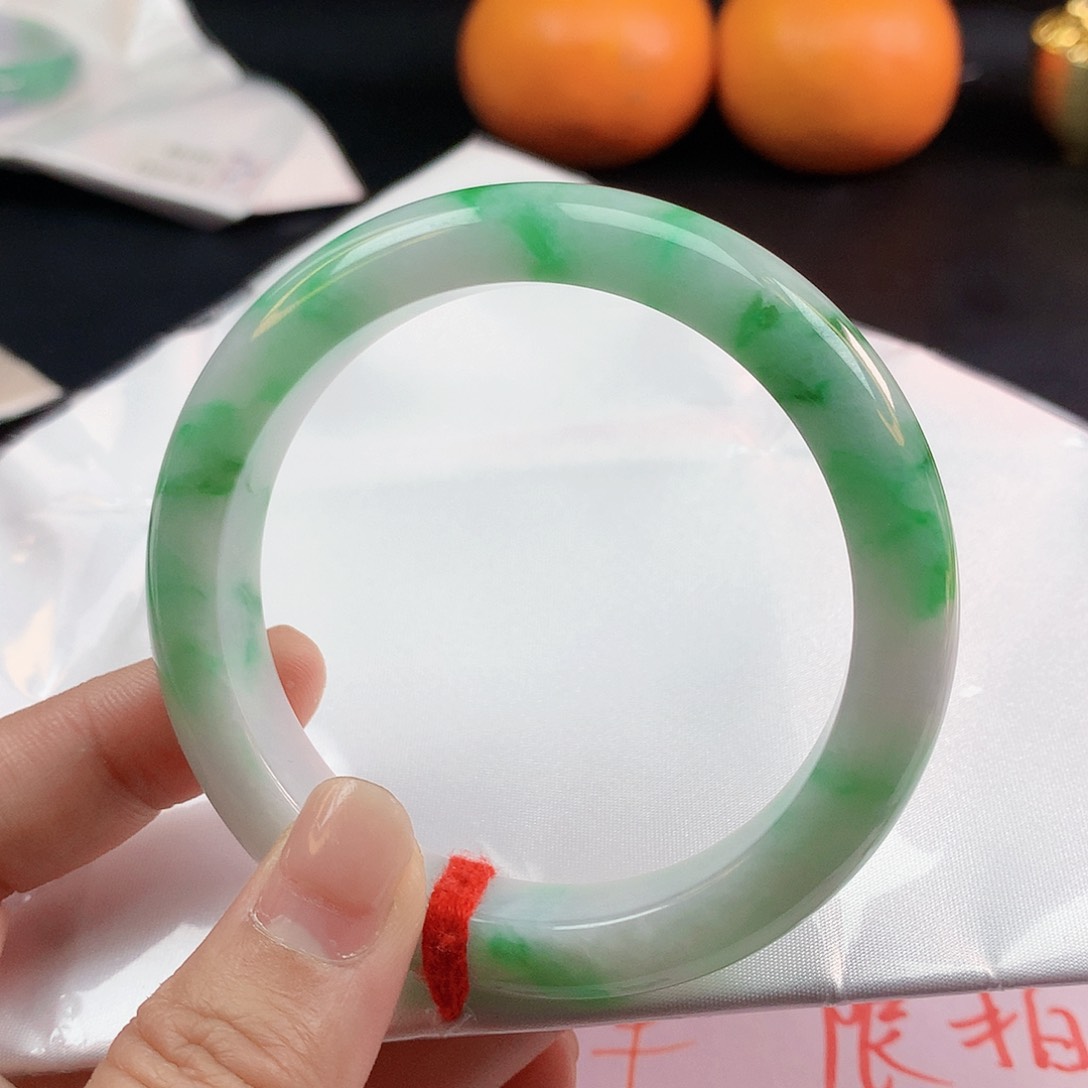 翡翠手镯未镶嵌58圈2451