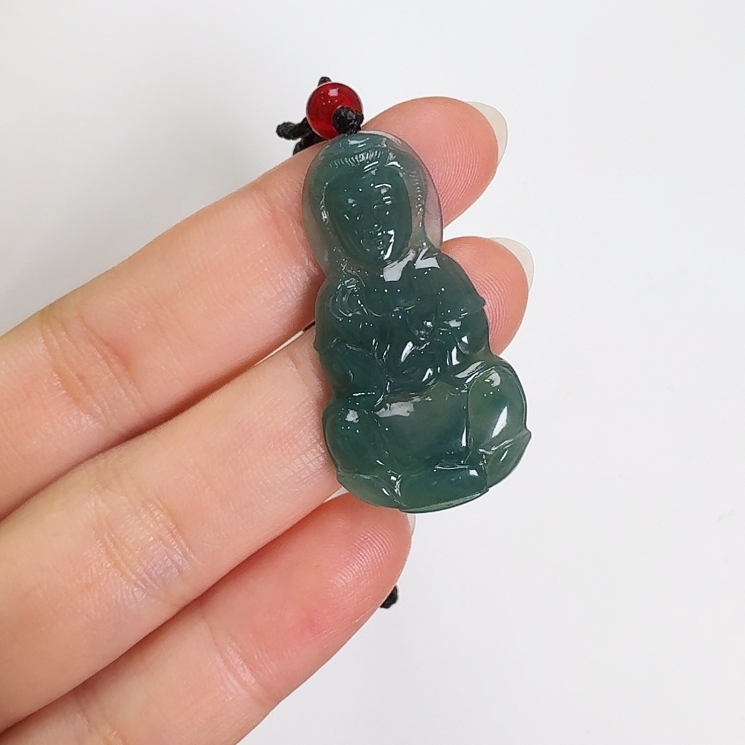 翡翠颈饰未镶嵌观音吊坠