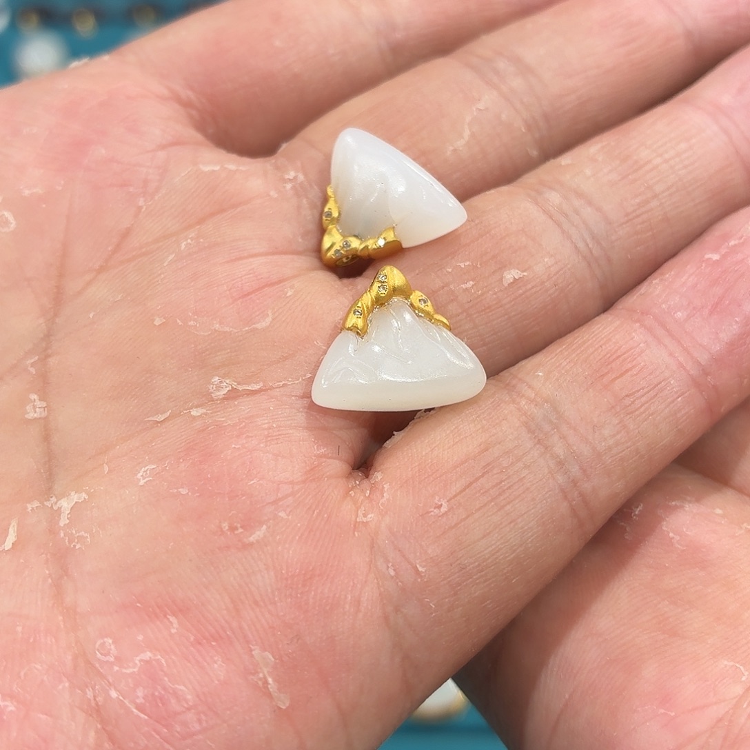 和田玉18K金镶嵌颈饰多样性发货拍一发一