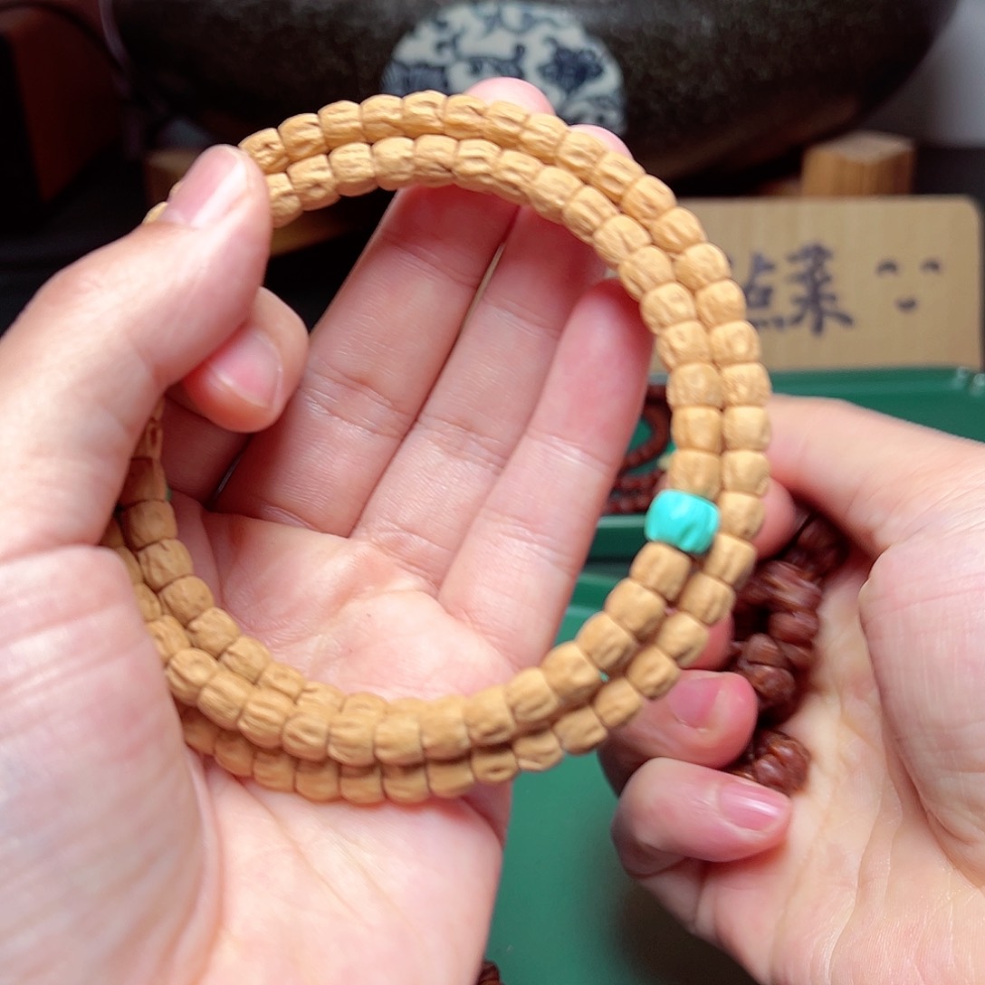 柏香籽/百香籽吊坠299.9