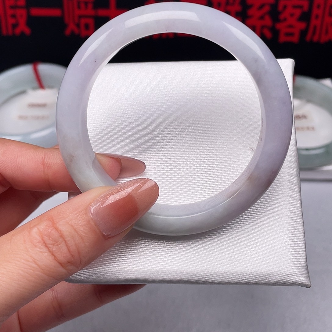 翡翠未镶嵌手镯084