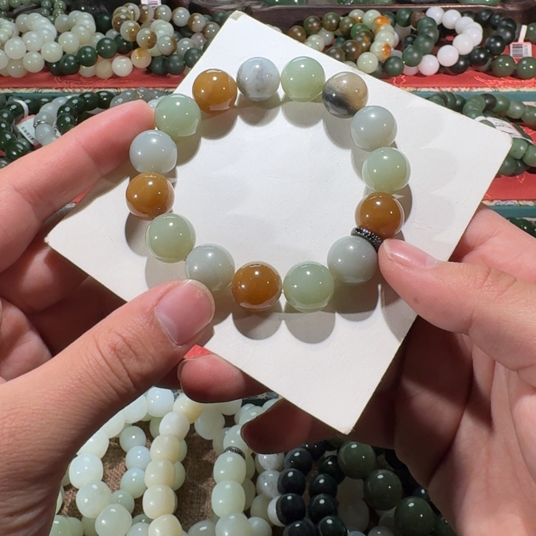 和田玉未镶嵌手链