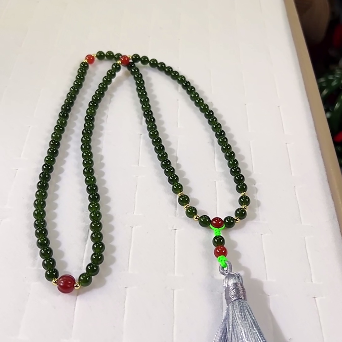 和田玉（碧玉）未镶嵌颈饰卡6深色